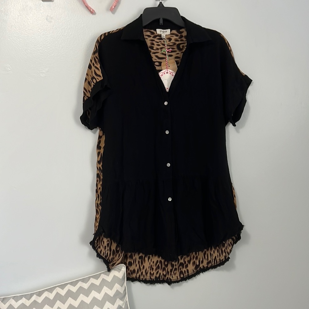 Long Black Leopard print blouse